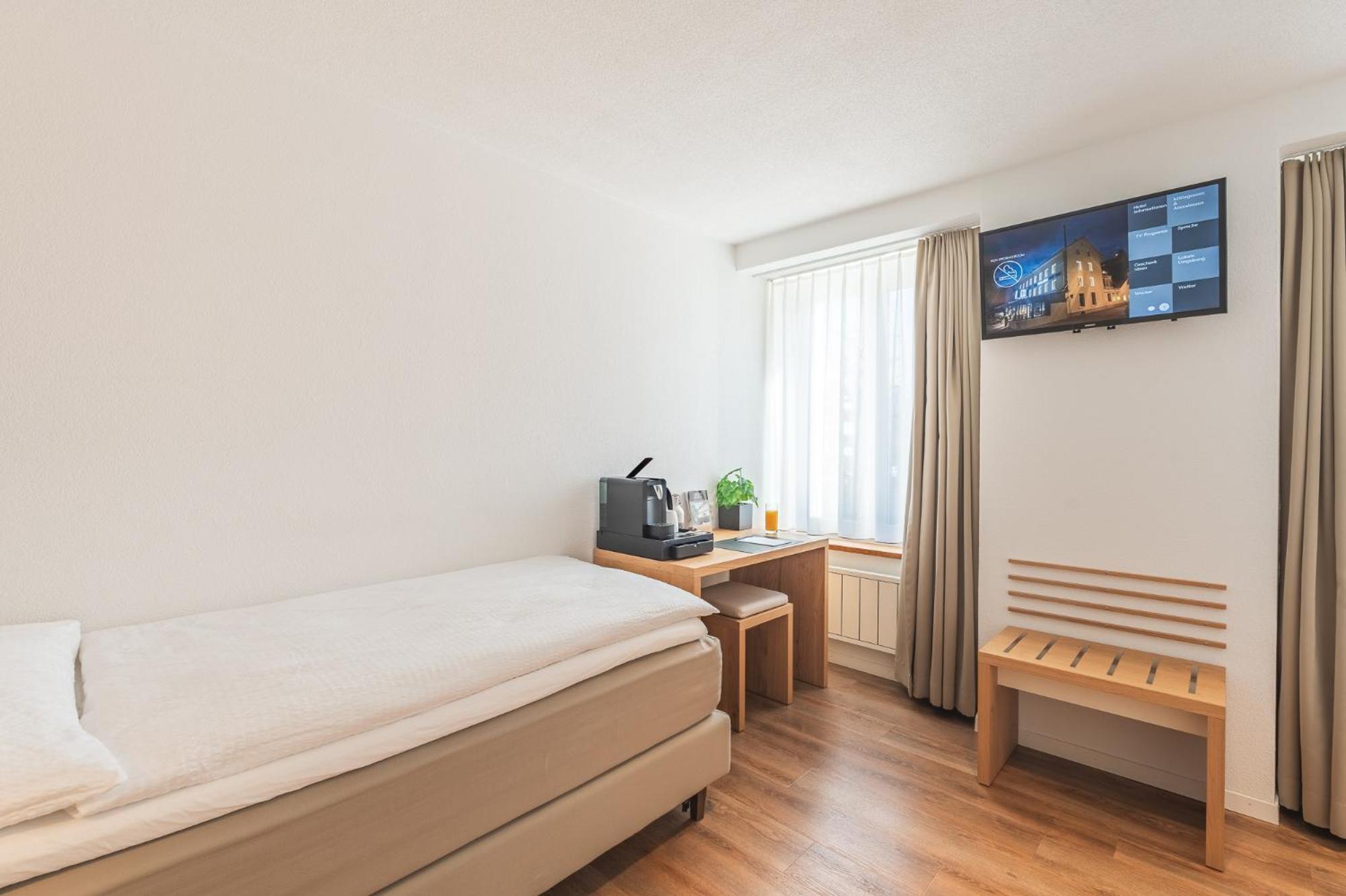 Hotel Artist Біль Екстер'єр фото